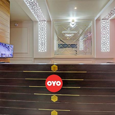 Hotel O Royal Regency Palace โคราฆปุระ ภายนอก รูปภาพ